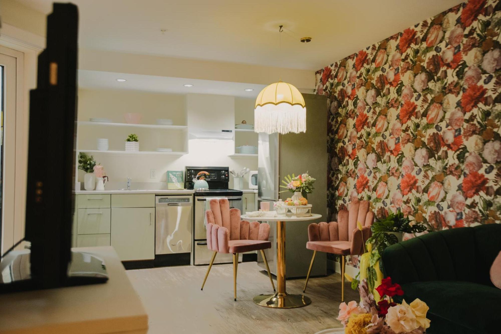 The Garden Room At Waddington Flats วิกตอเรีย ภายนอก รูปภาพ